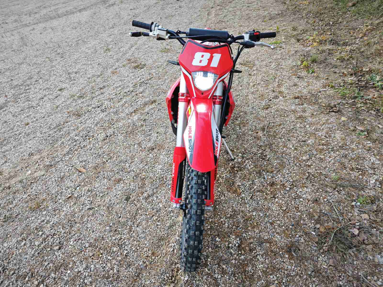  Holeshot Red Edition (4 valves)