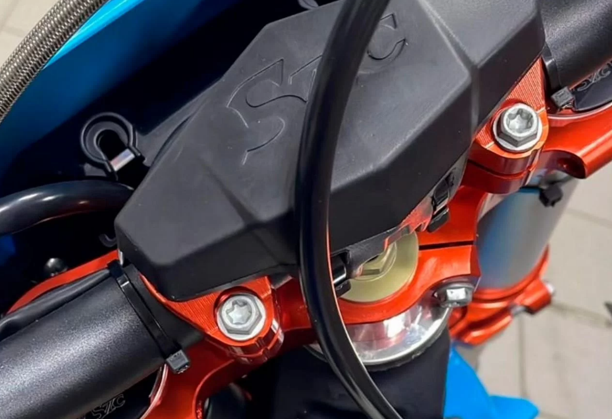  F300A (4T CB300RL) Enduro Optimum