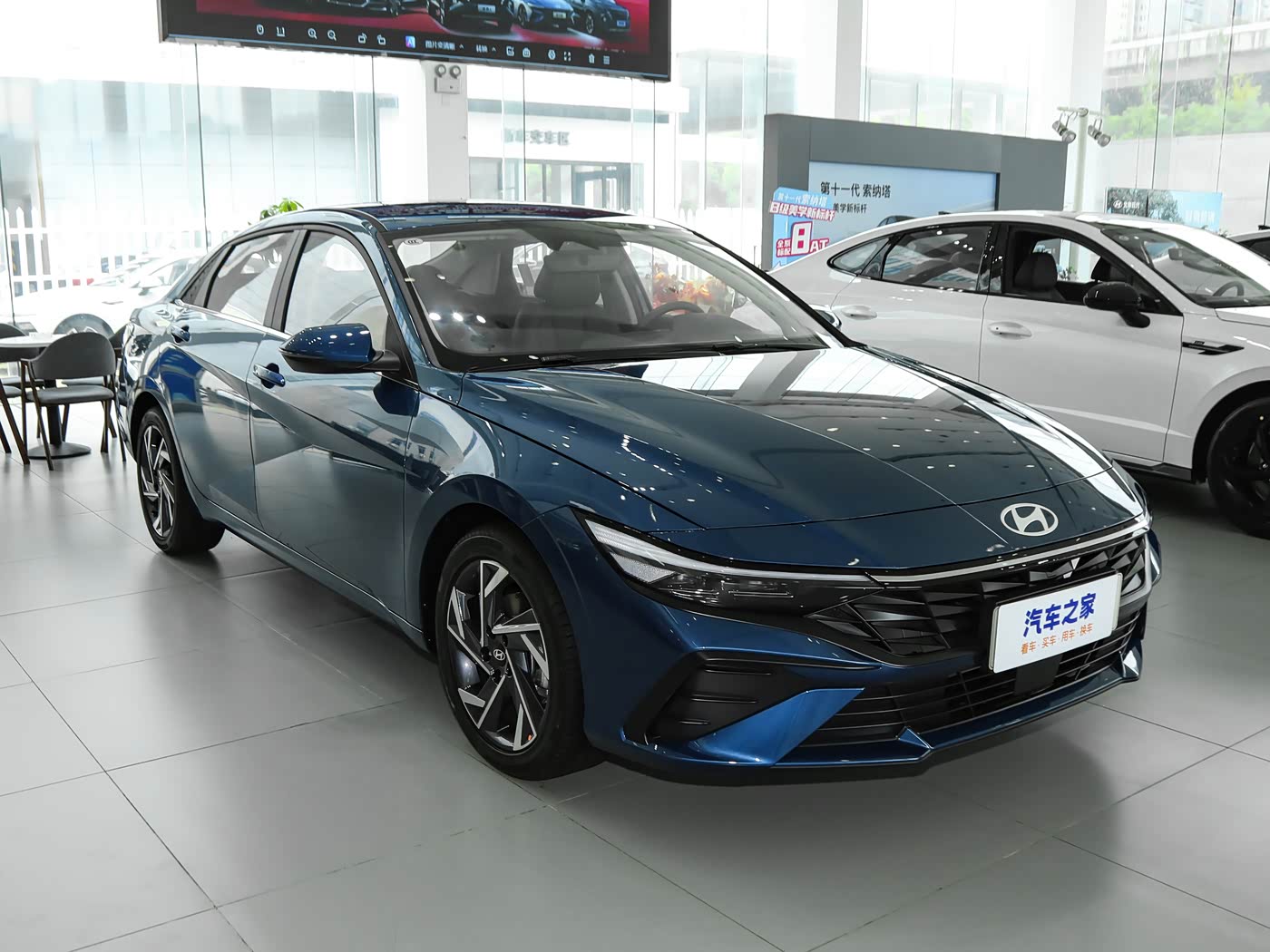  Elantra