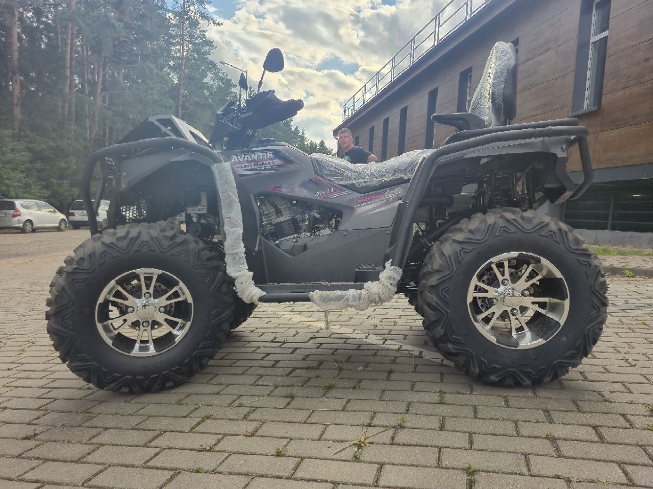  Hunter Max 450 EFI Premium (4х4) с ПТС