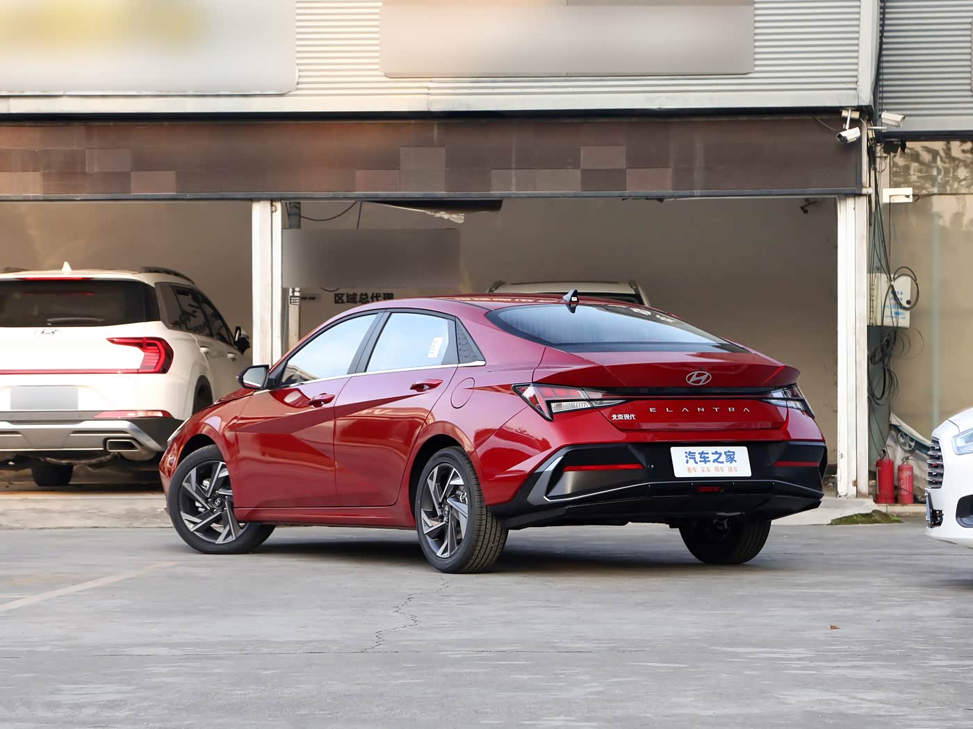 Elantra