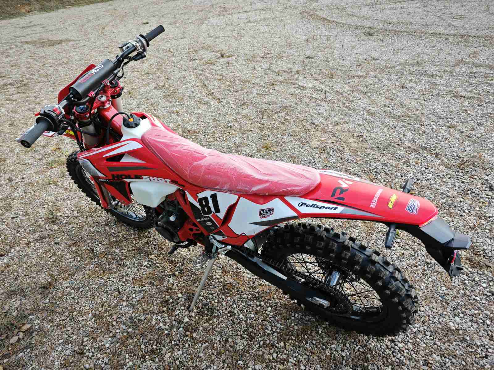  Holeshot Red Edition (4 valves)