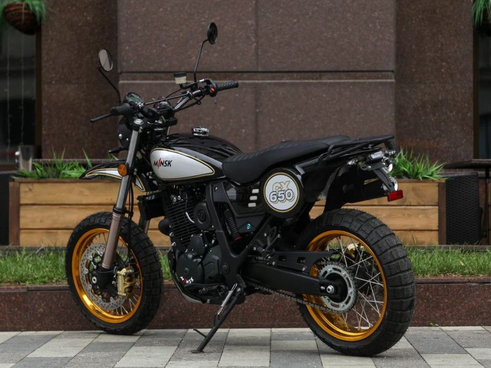  CX 650