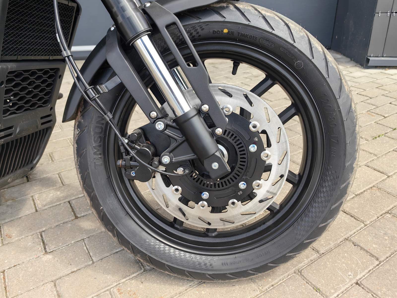  GV300S-D