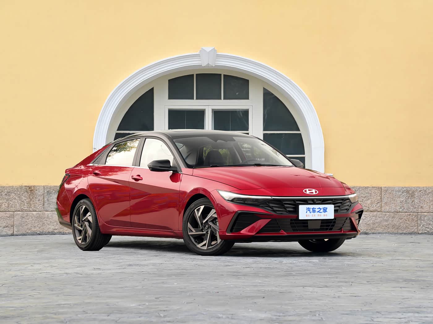  Elantra