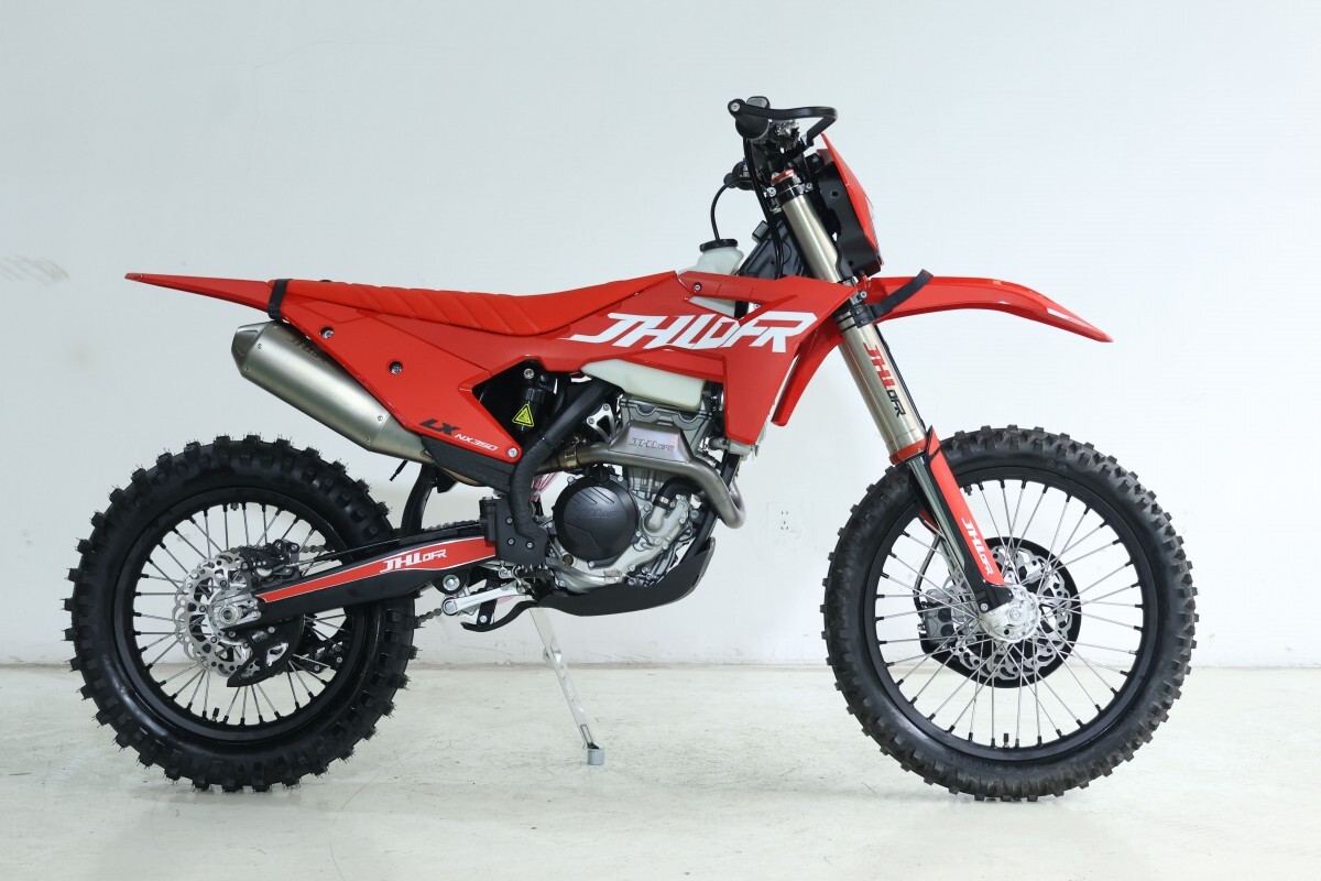  LX NX350