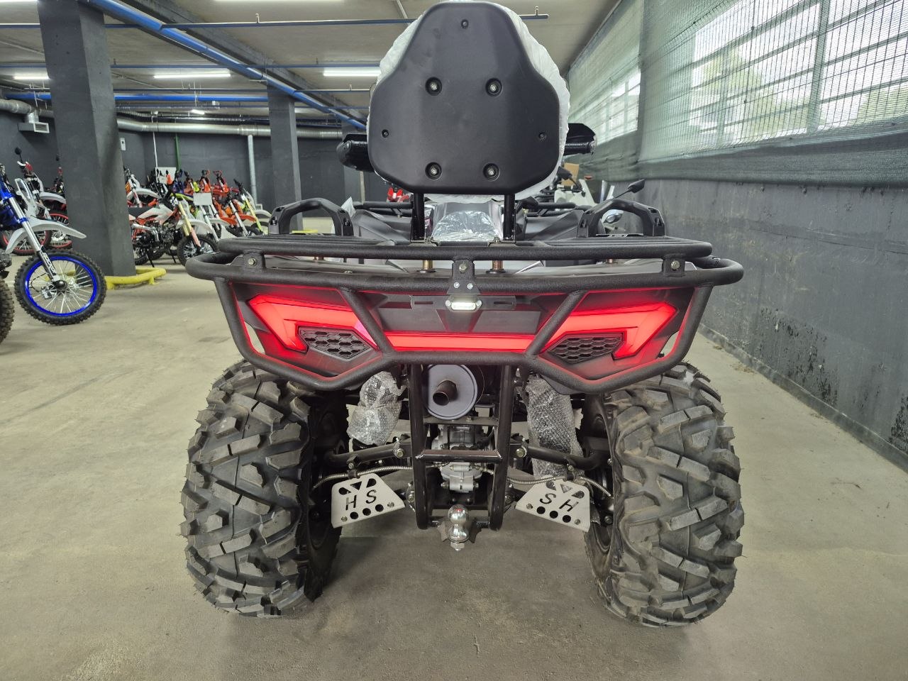  Hunter Max 450 EFI Premium (4х4) с ПТС