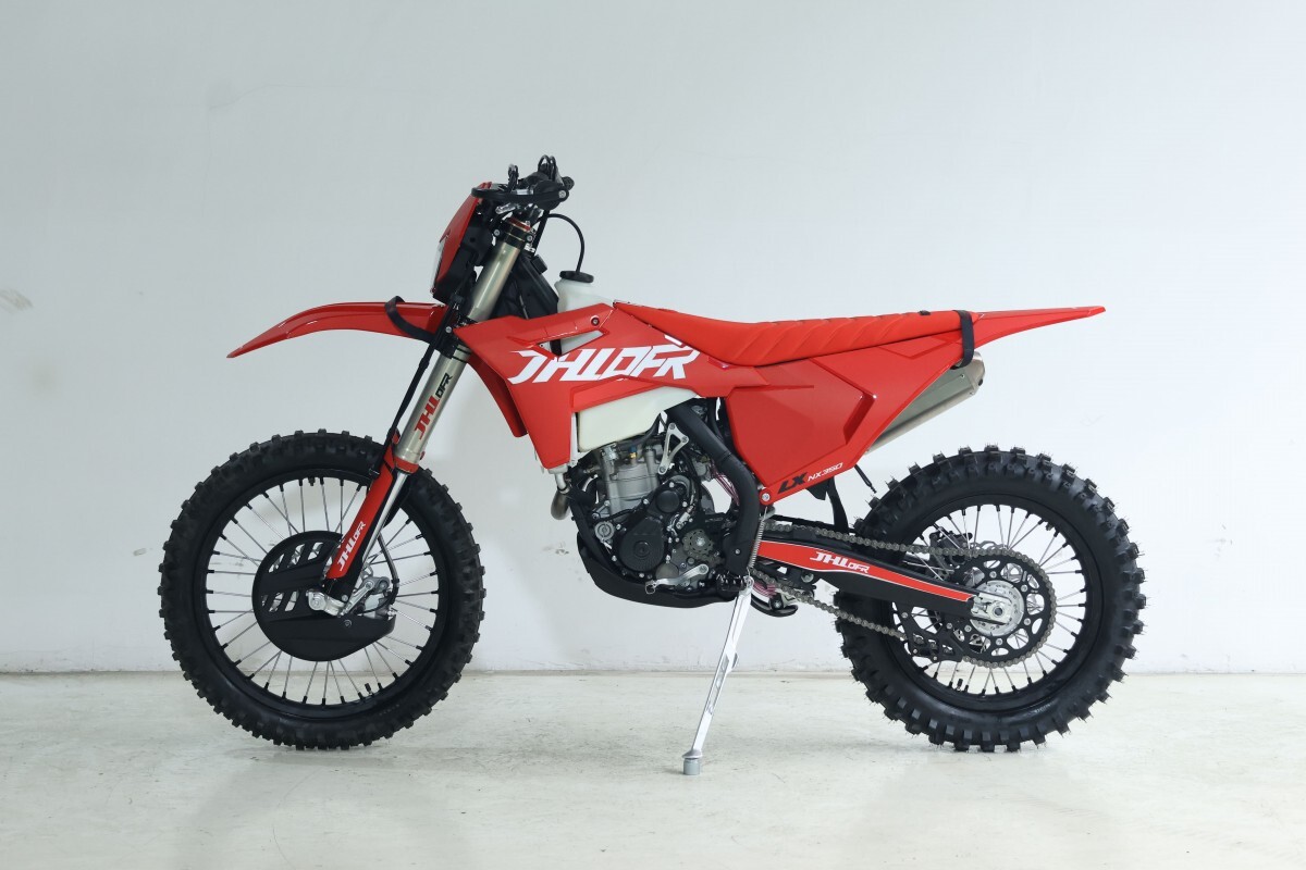  LX NX350