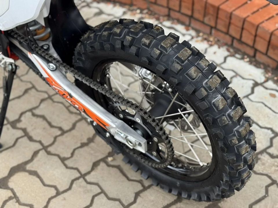  K6 250 (NC250S) EFI