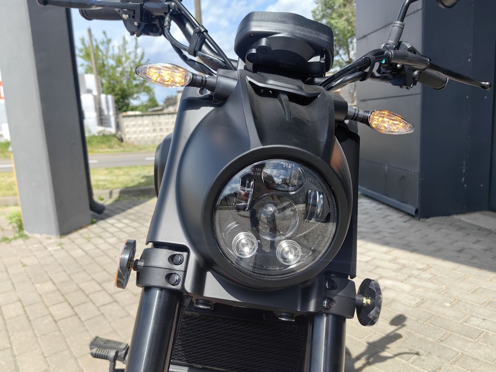  GV300S-D