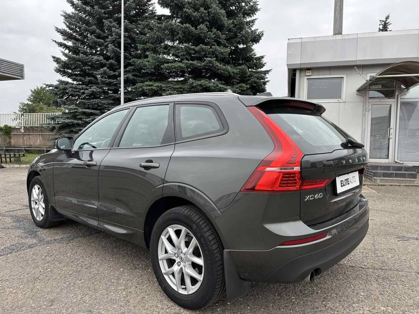  XC60