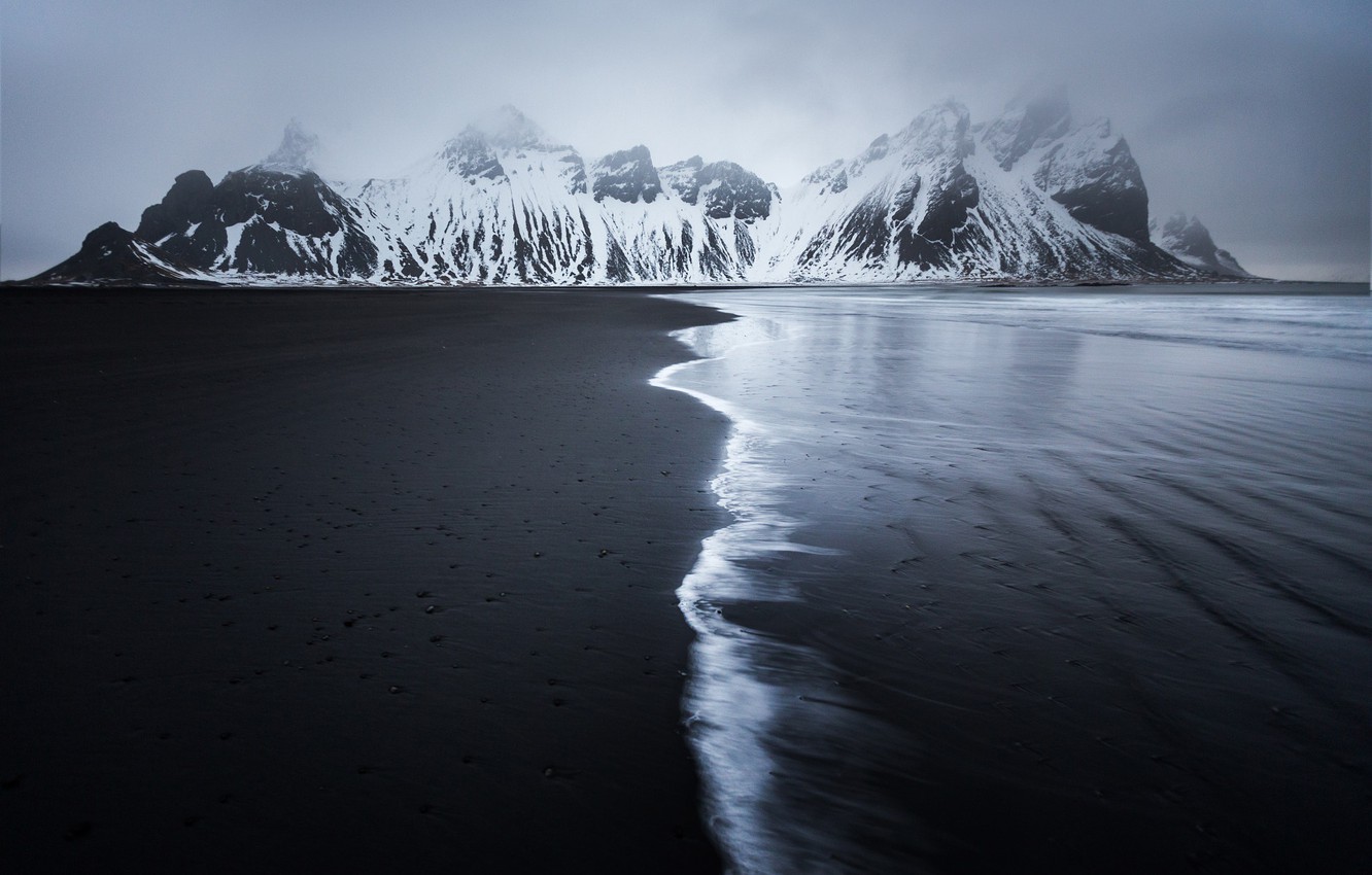 Dark markets iceland