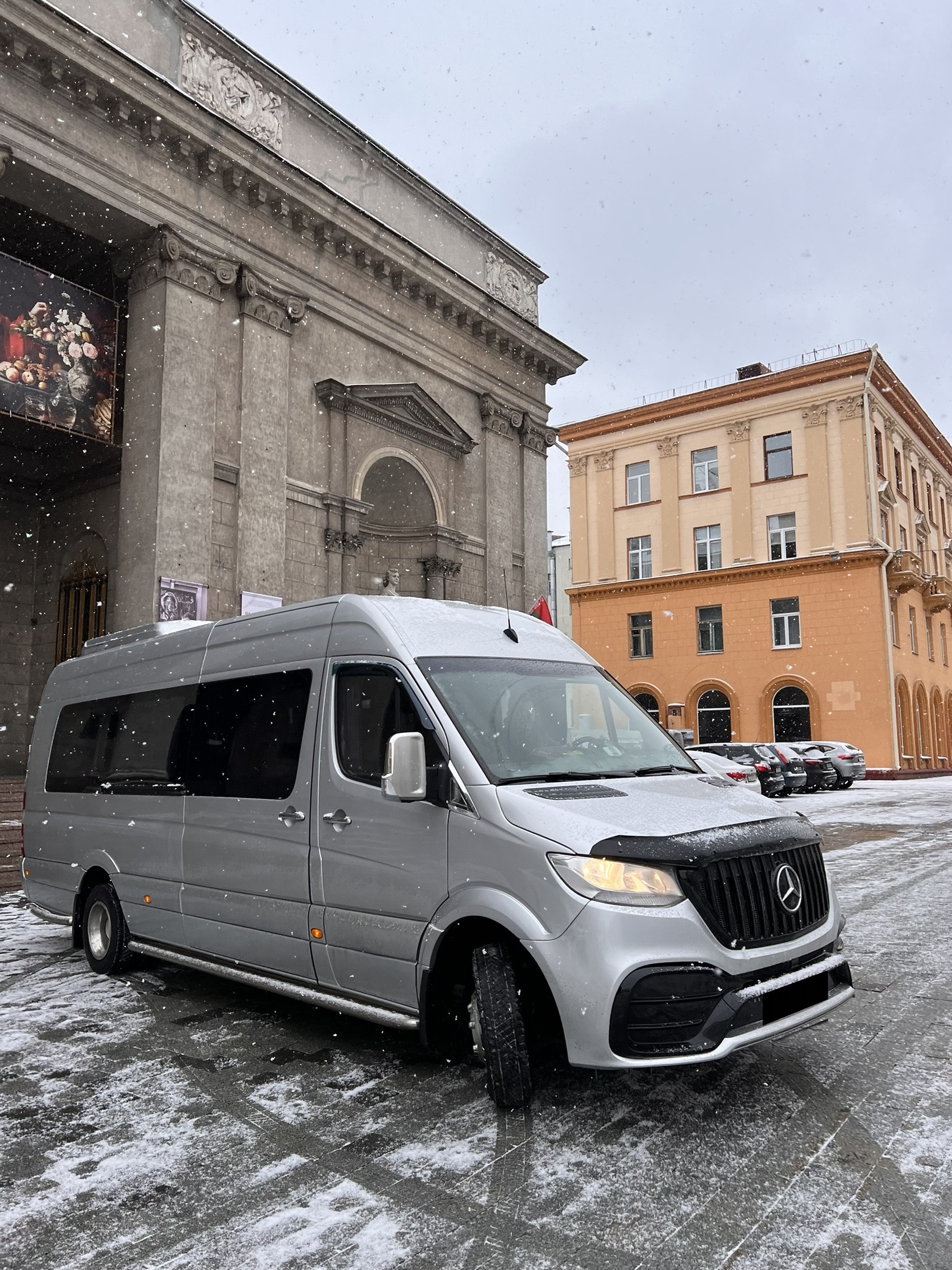 Преимущества аренды микроавтобуса: плюсы проката микроавтобуса