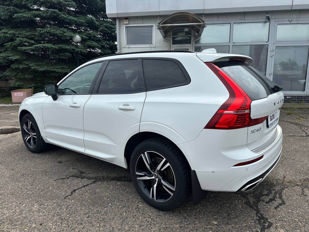  XC60