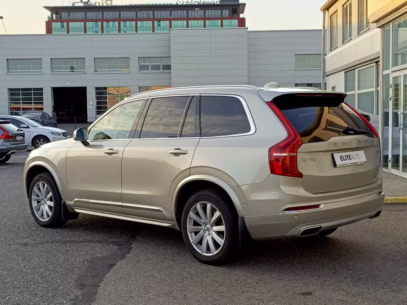  XC90