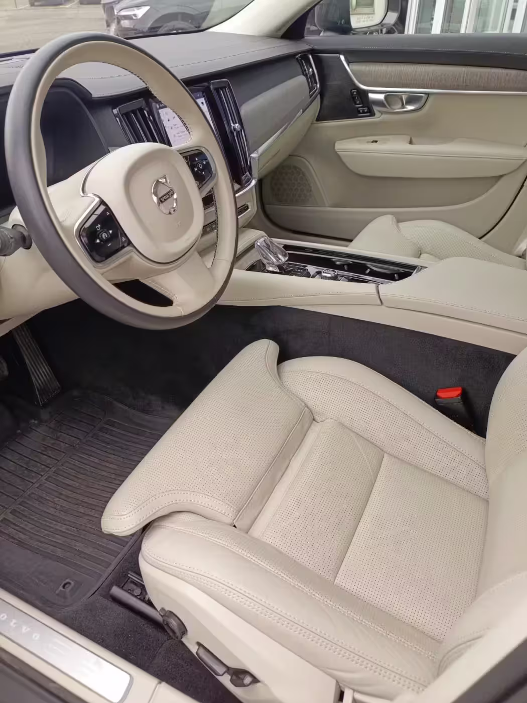  V90