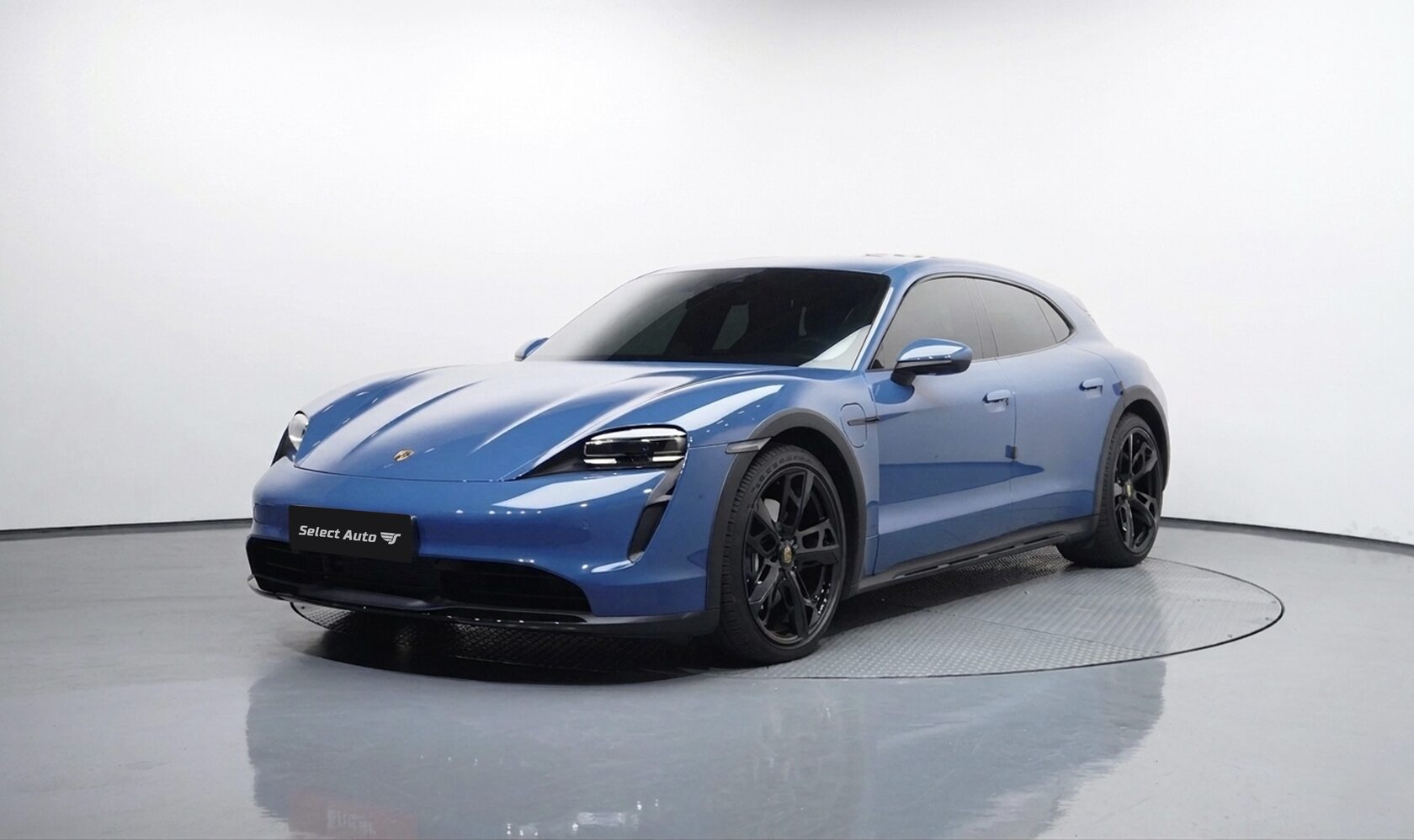 PORSCHE TAYCAN 4