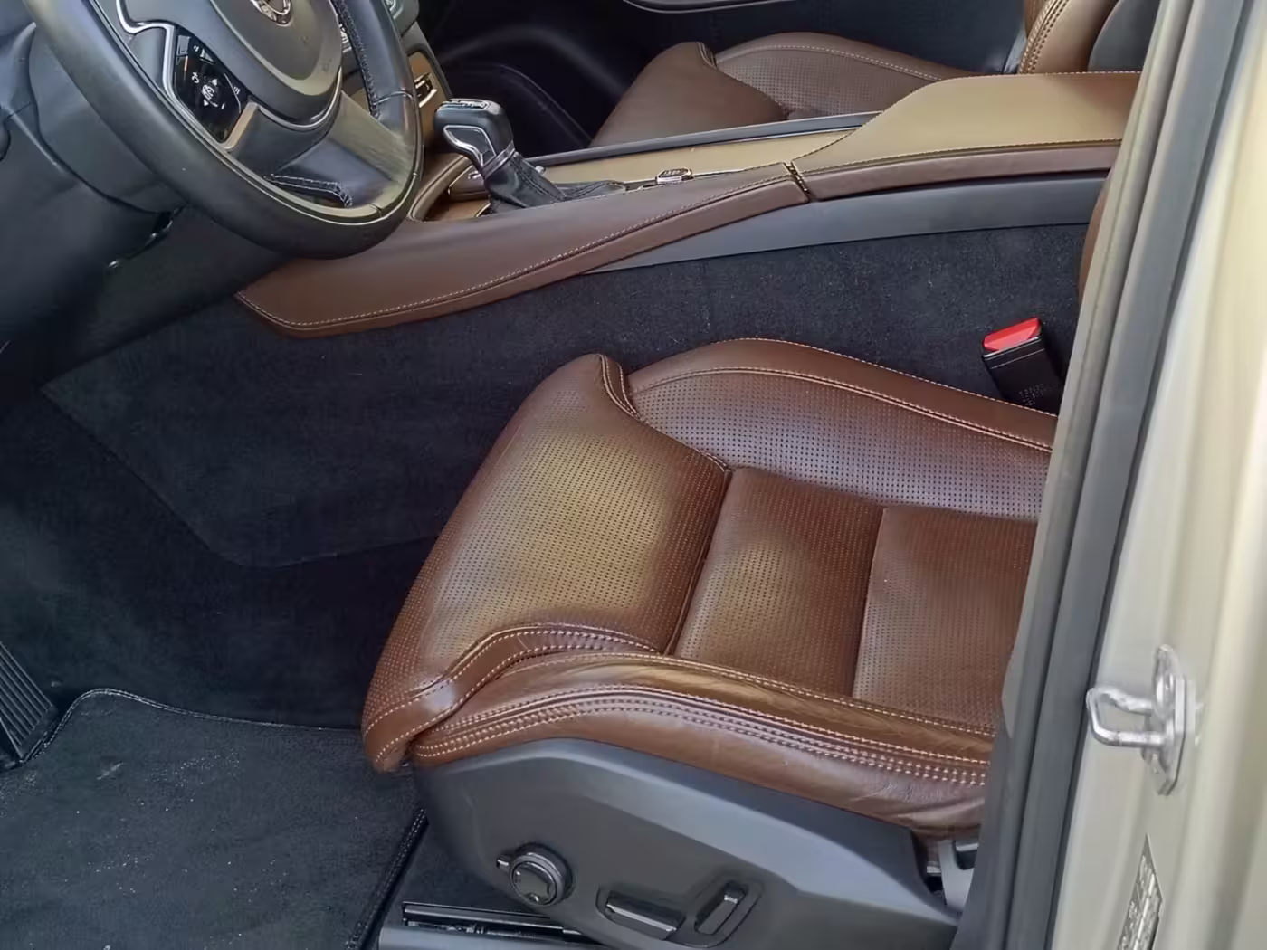  XC90