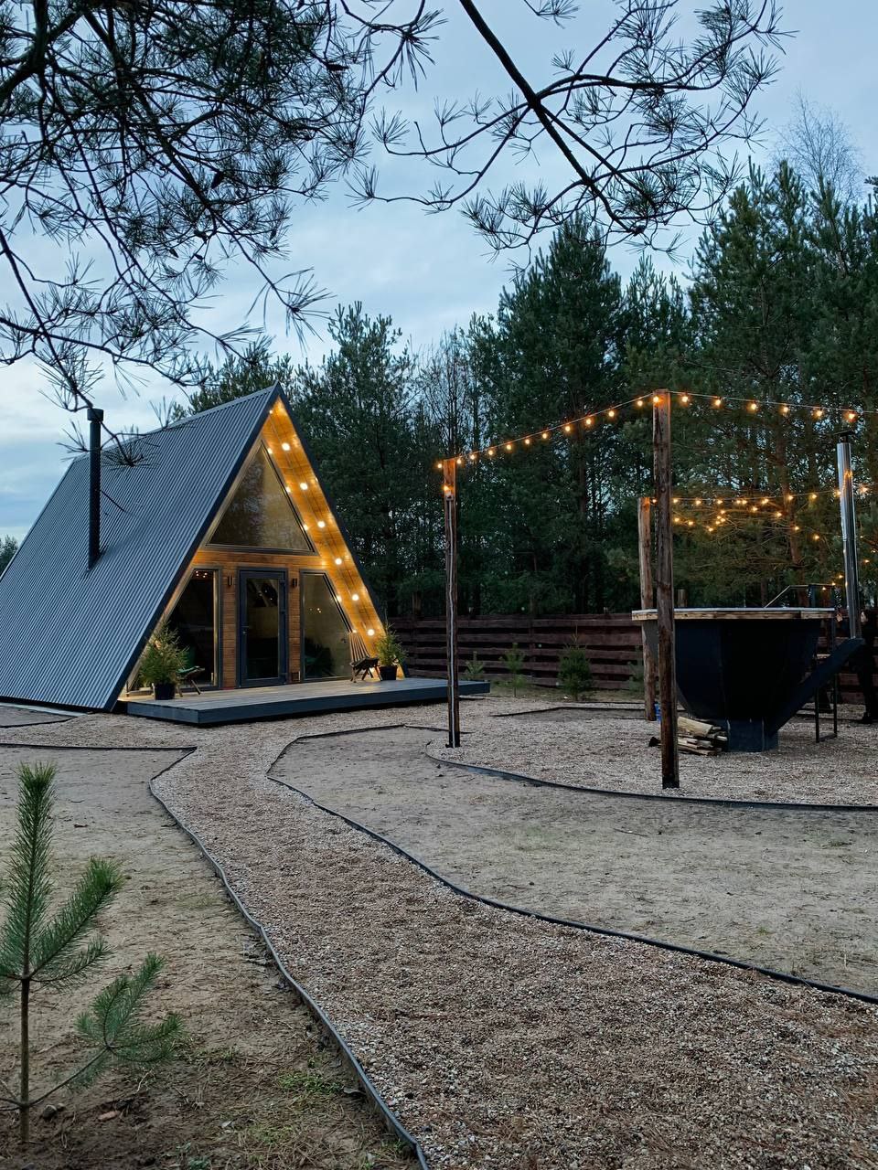 Треугольный дом A-frame на сутки «Wish House» в 12 км от Гродно