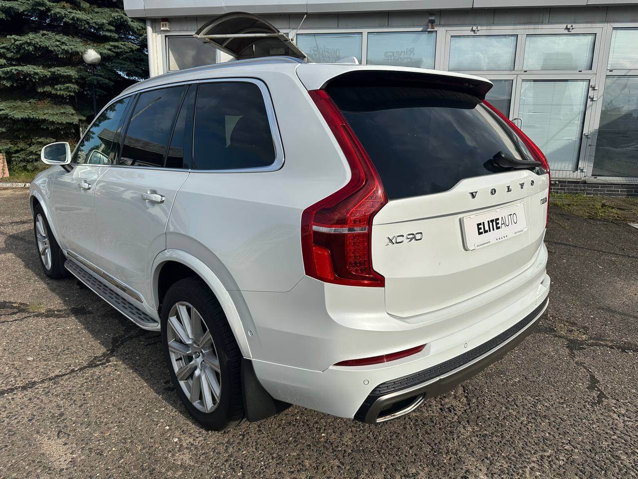  XC90