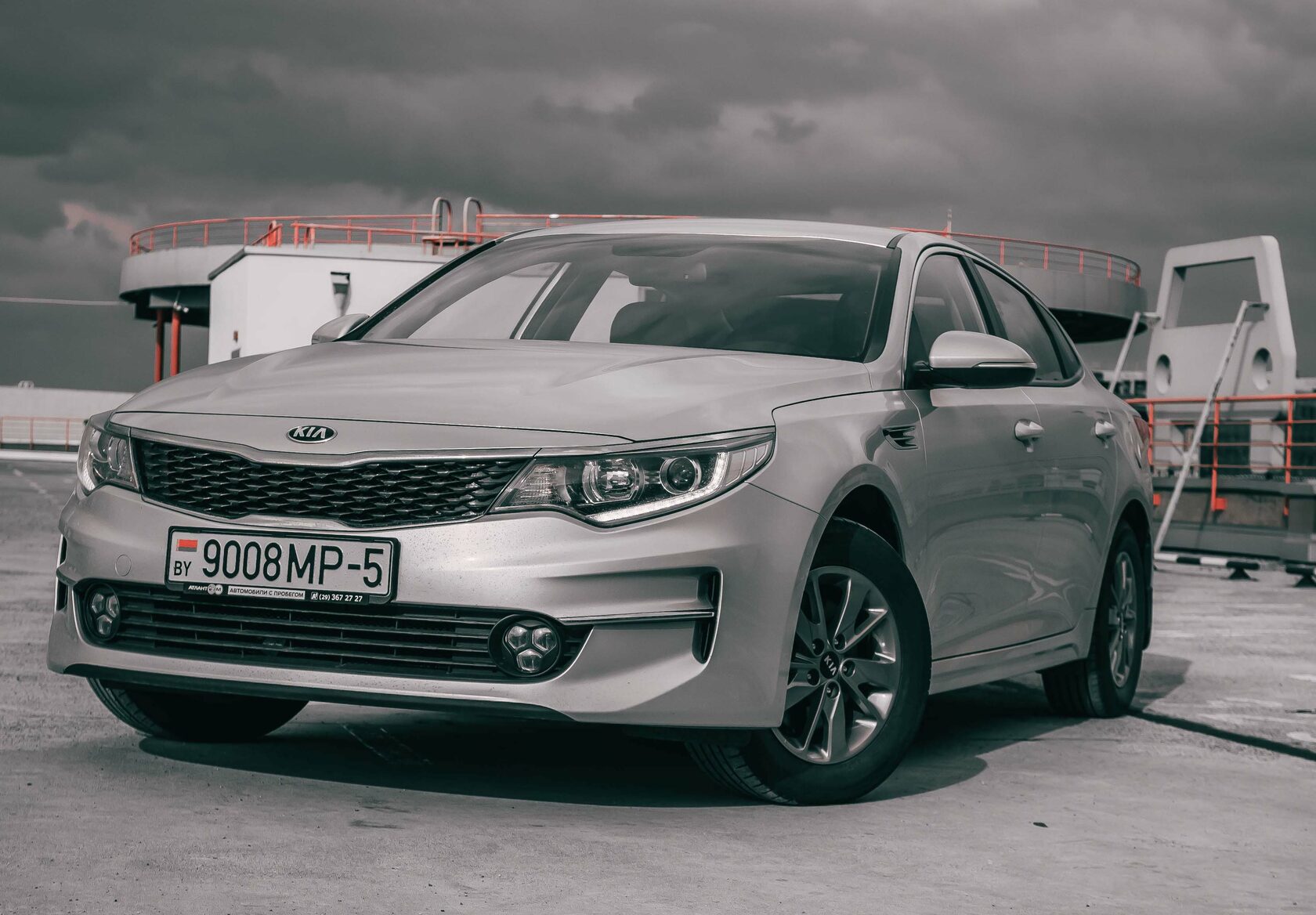 Аренда авто бизнес класса KIA OPTIMA в Минске