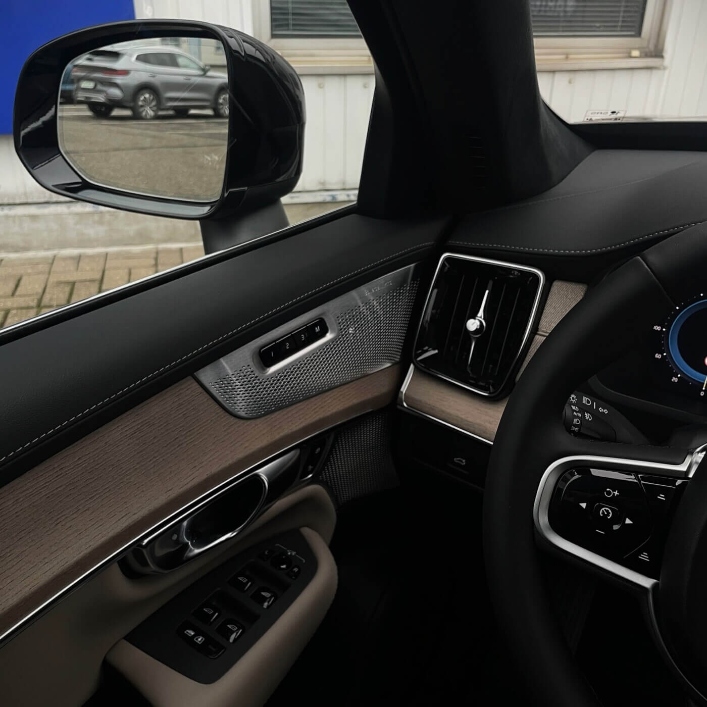  XC90
