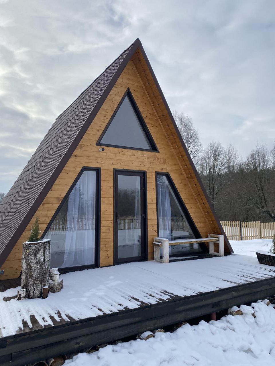 Треугольный дом A-frame на сутки «Три угла» в 10 минутах от Могилева