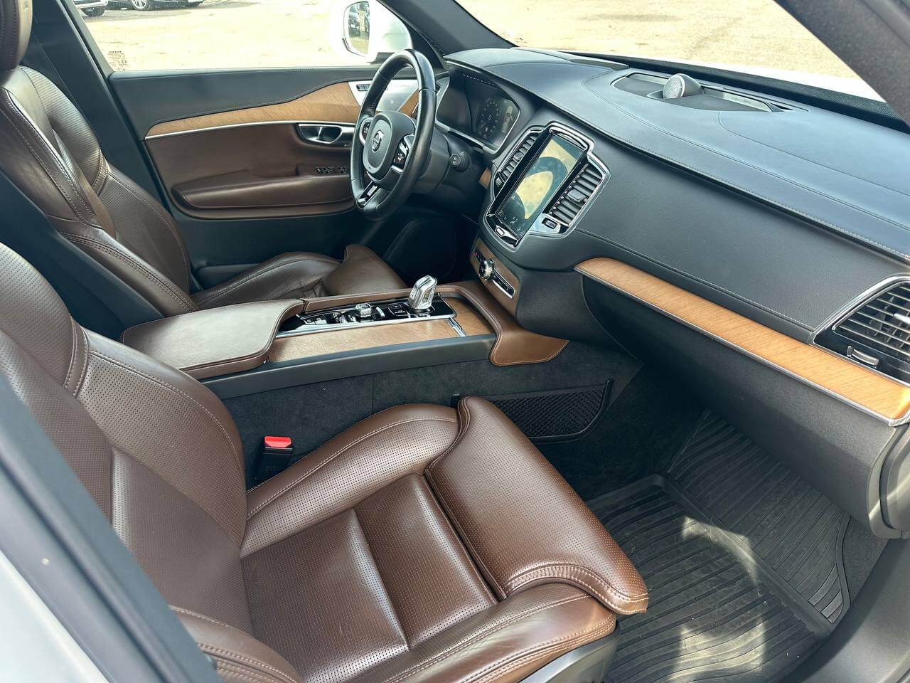  XC90