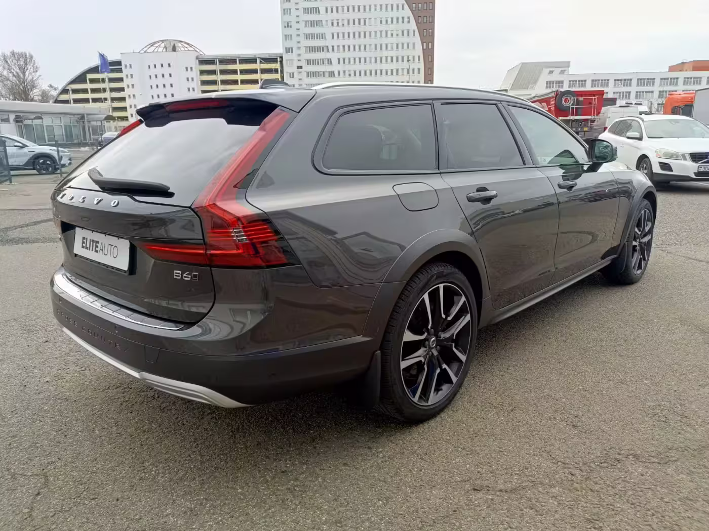  V90