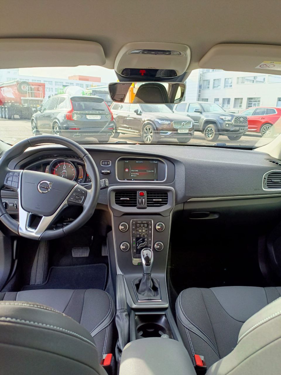  V40