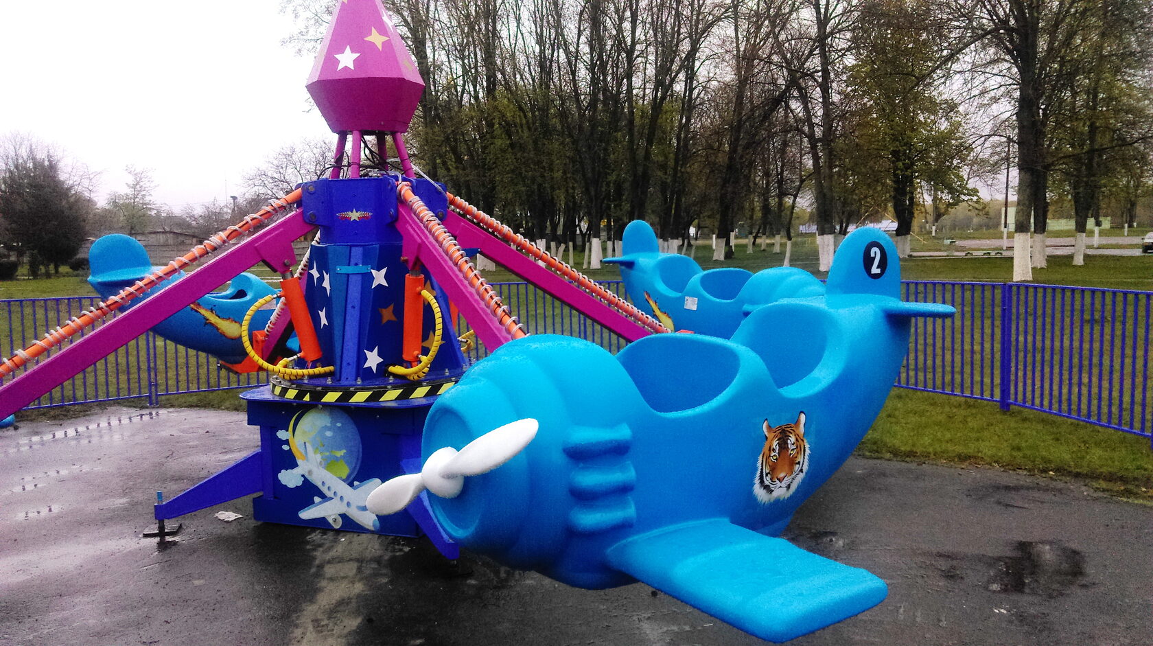 Маятниковый аттракцион