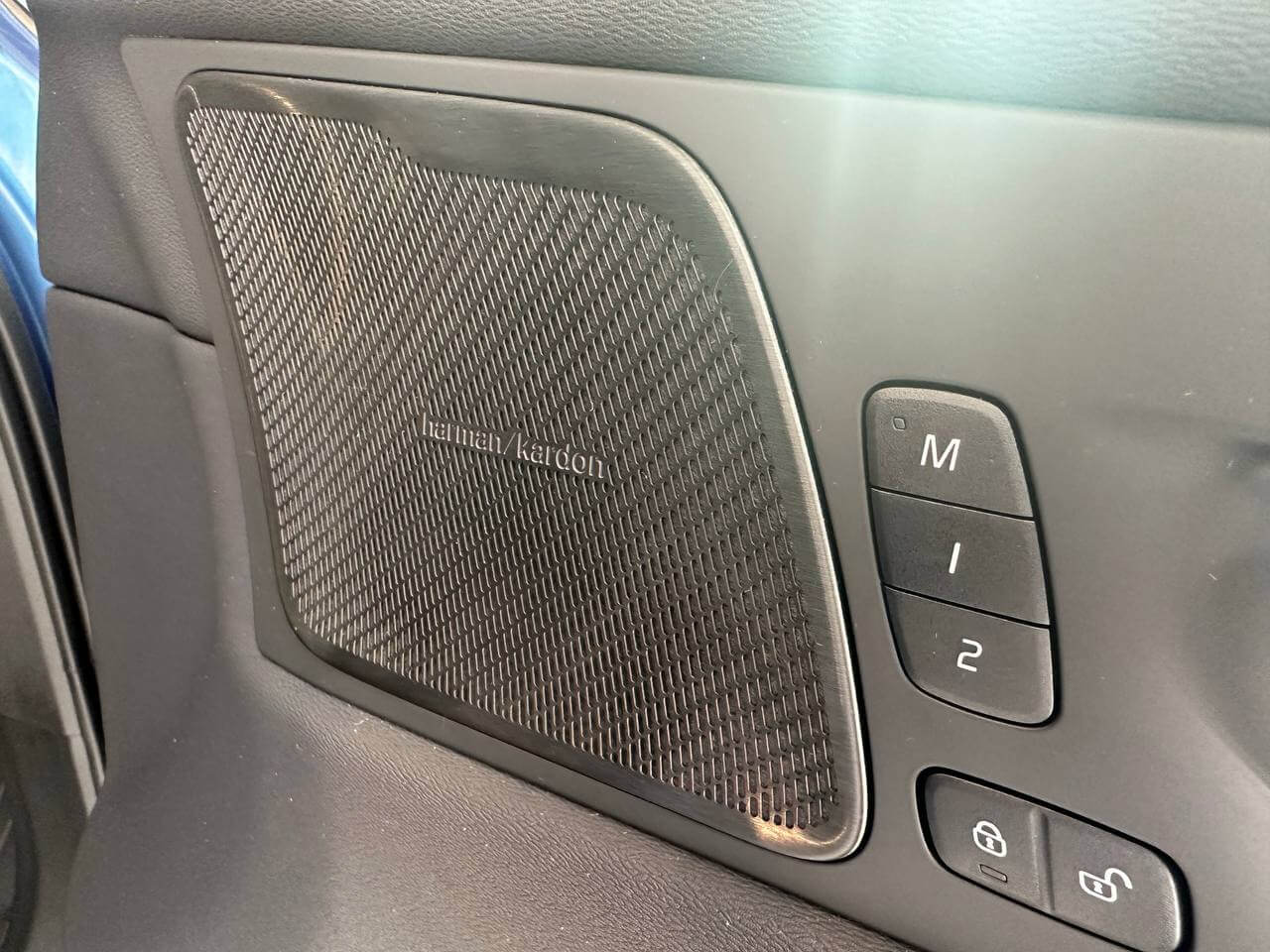  XC60