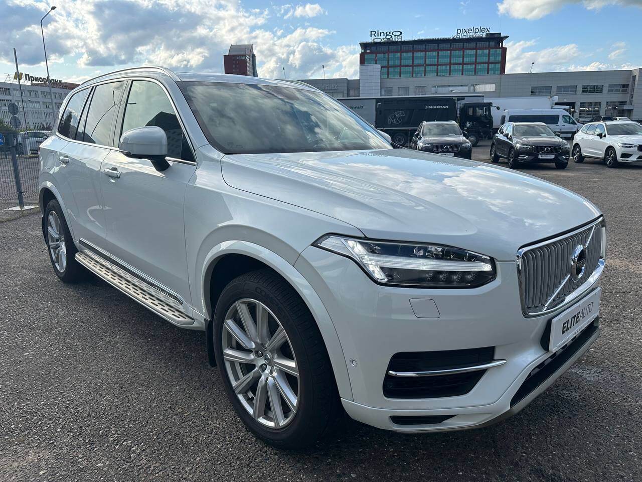  XC90
