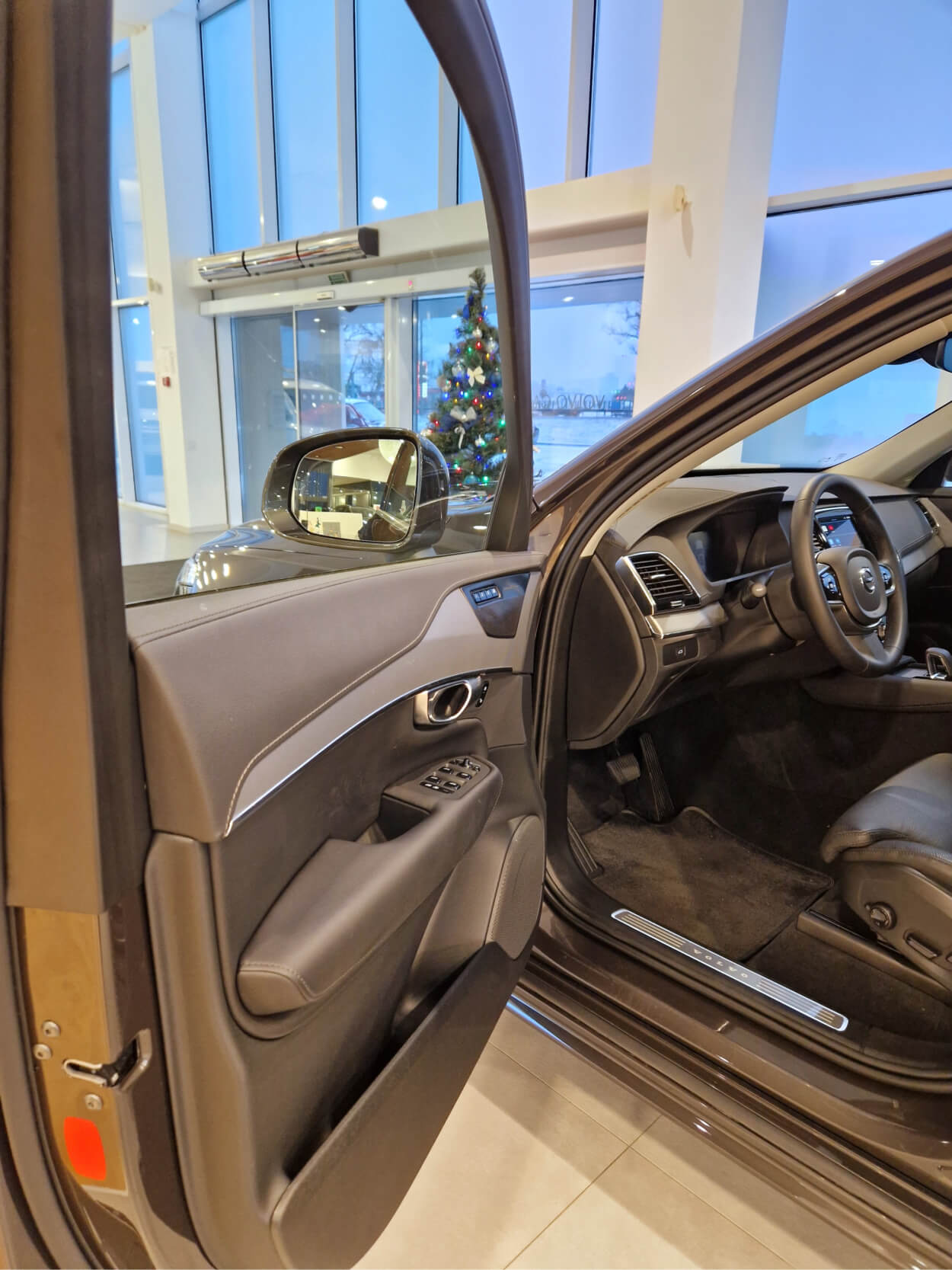  XC90
