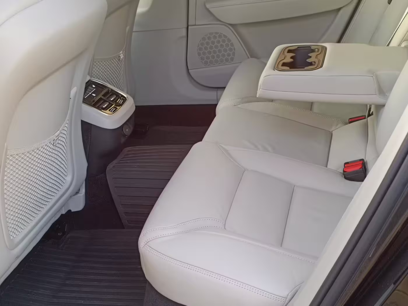  V90