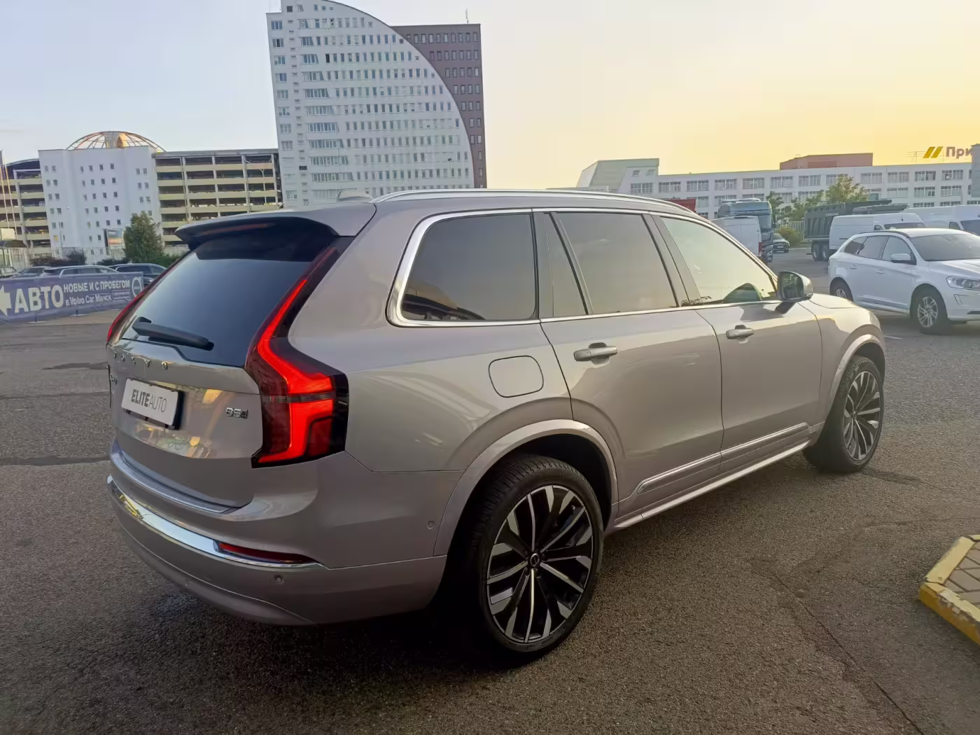  XC90