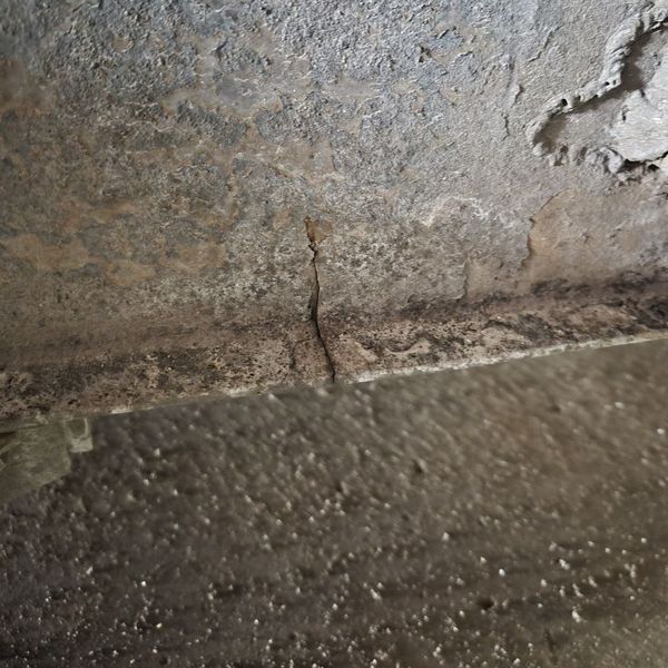 Close-up of a crack in a trailer frame