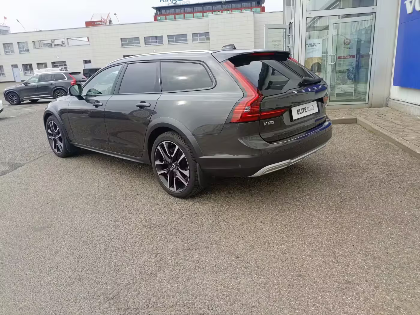  V90