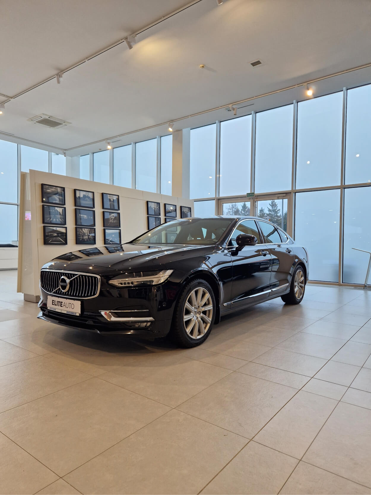  S90
