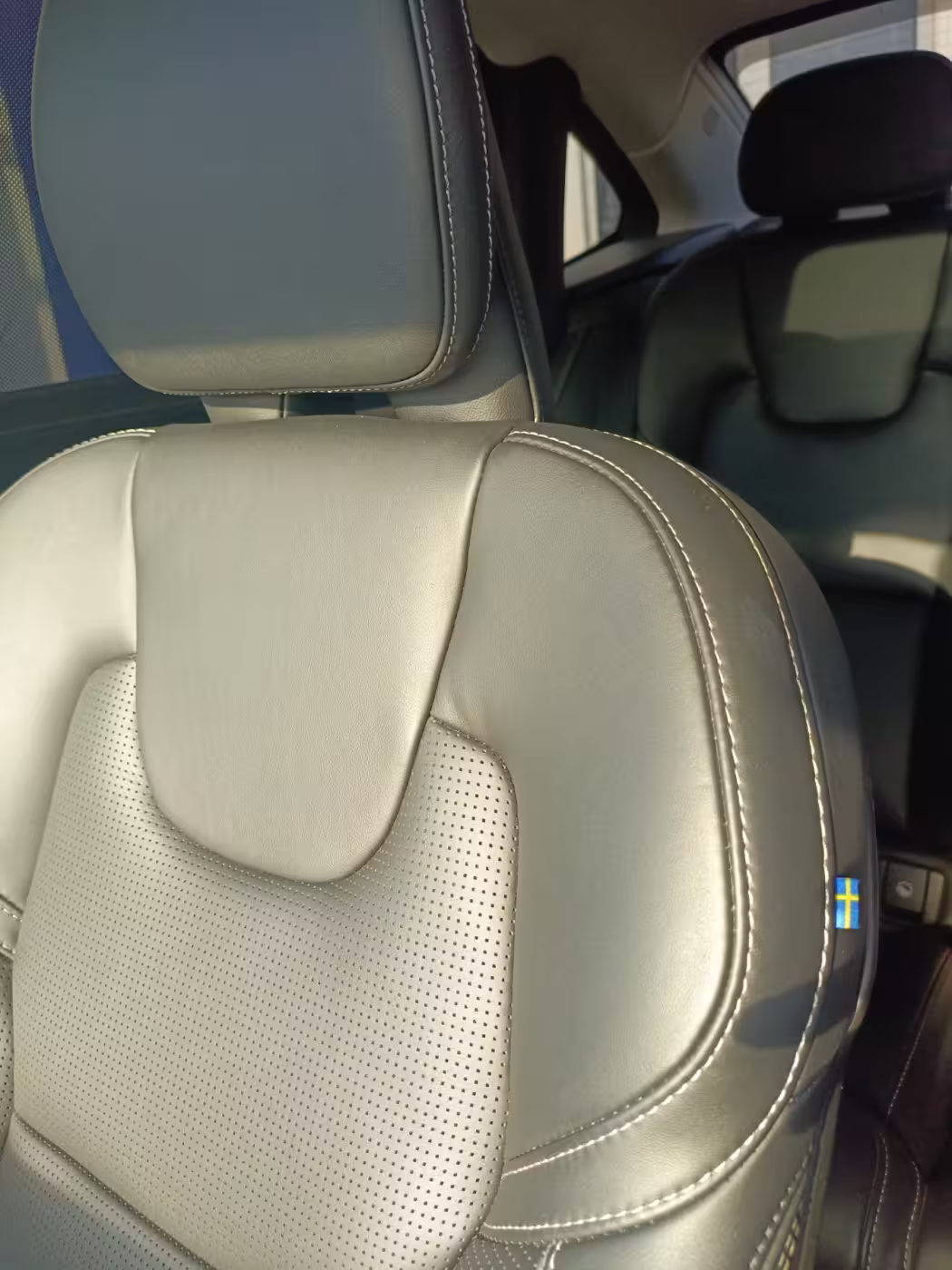  S90