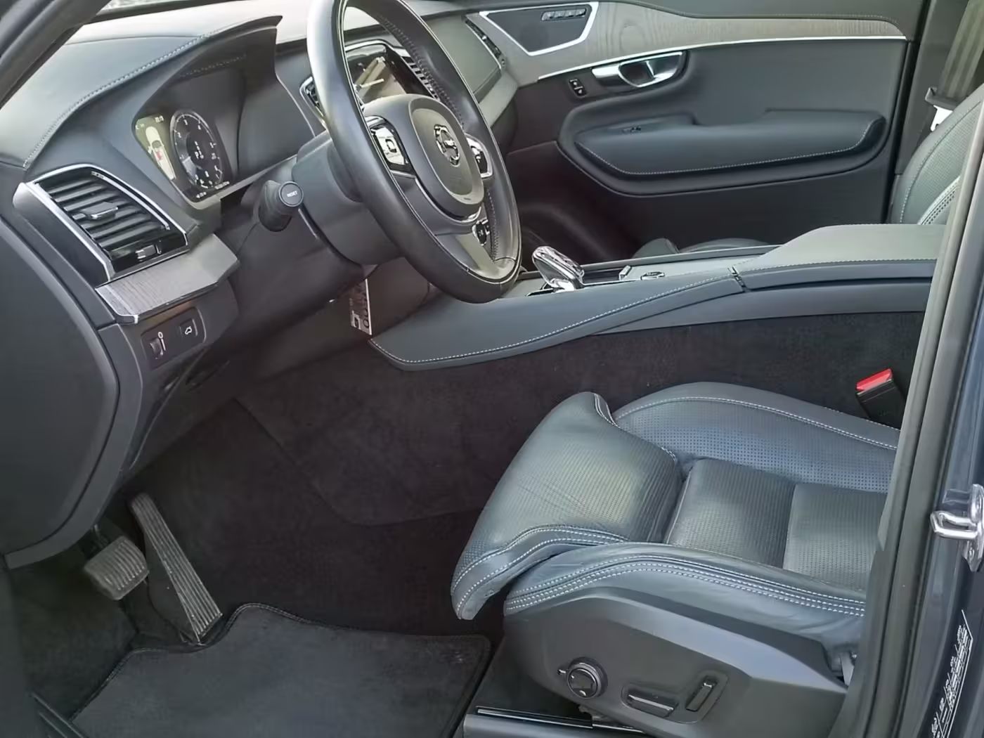  XC90